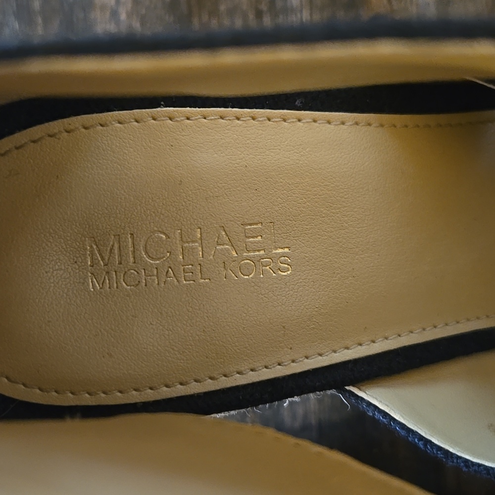 Michael Kors Black Damita Wedge with Gold Zipper - Picture 4 of 5